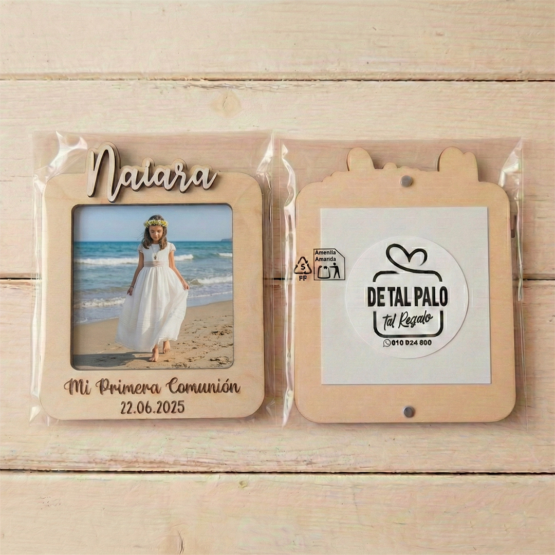 Marco con imán para comunión de madera mediano, personalizado con nombre y fecha